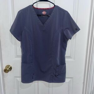 Dickies Women's Gray V-Neck Top- b/1081